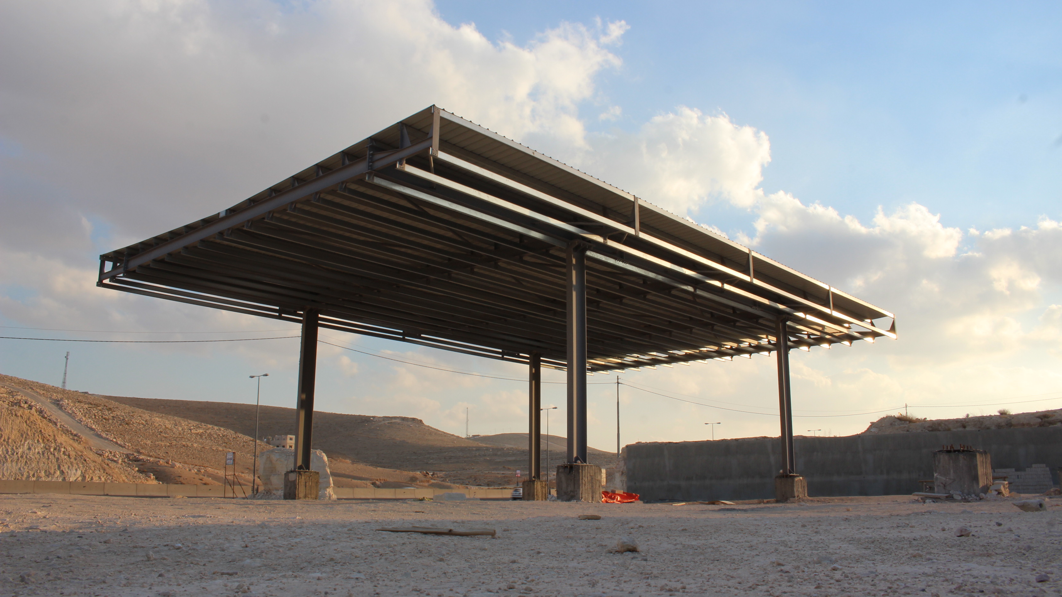 Metal Shades Structures